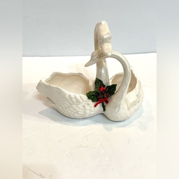 1987 Enesco White Iridescent Pearl Christmas Vintage Swan Planter - Picture 1 of 8